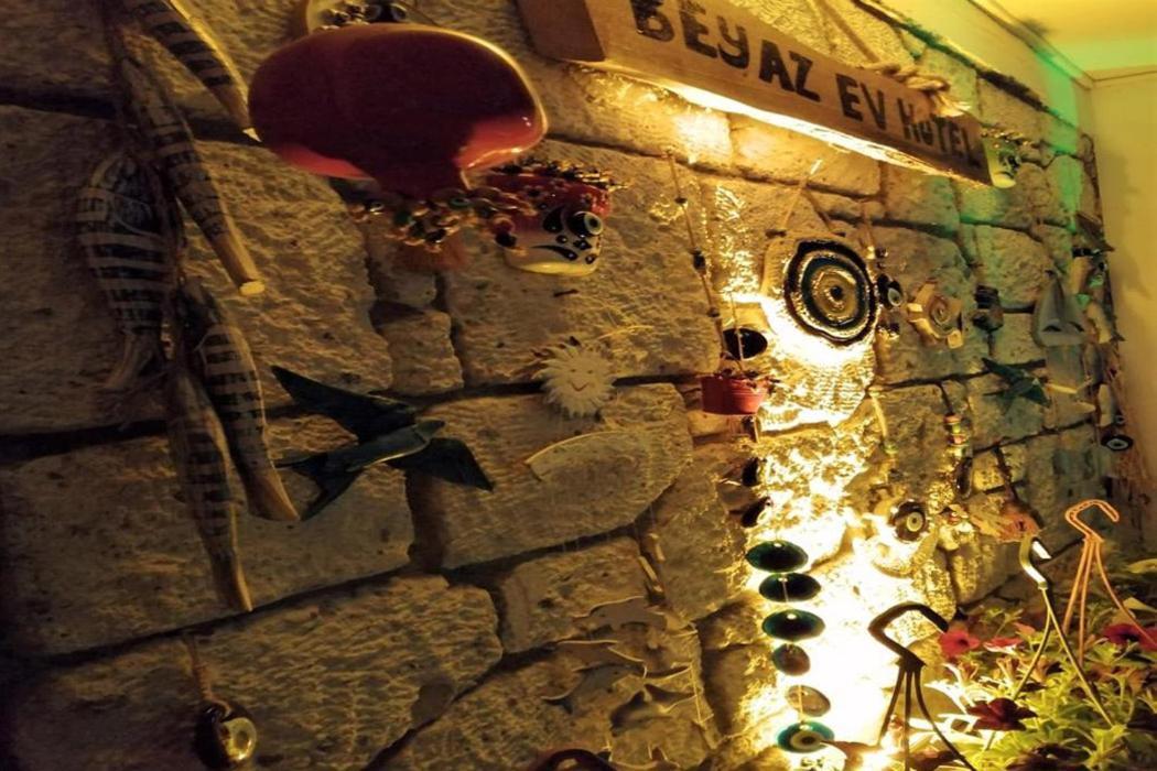 Beyaz Ev Hotel Alaçatı Exteriör bild